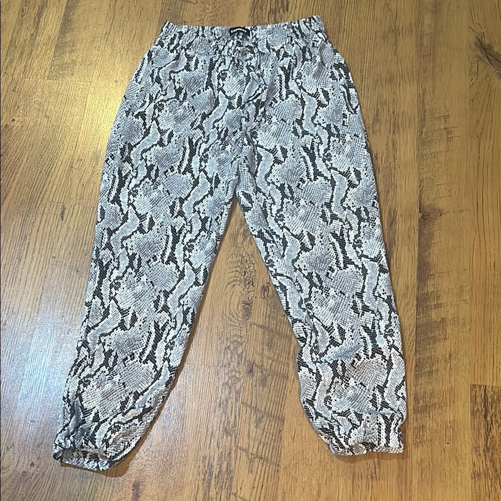 Express Black and White Joggers with Intricate Pattern